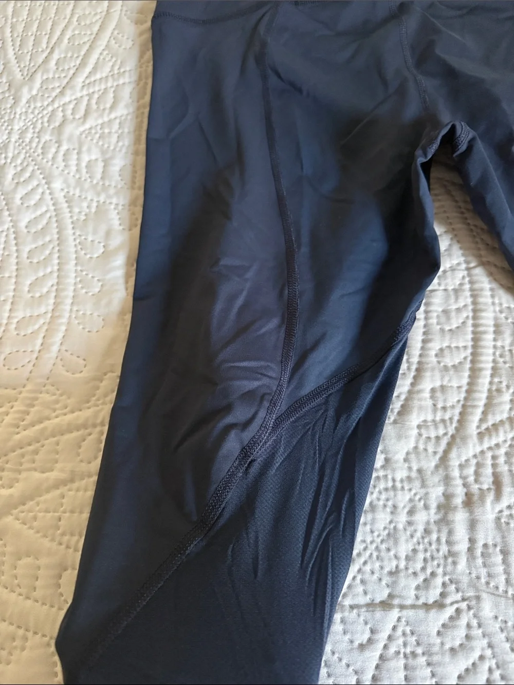 lululemon athletica women cropped